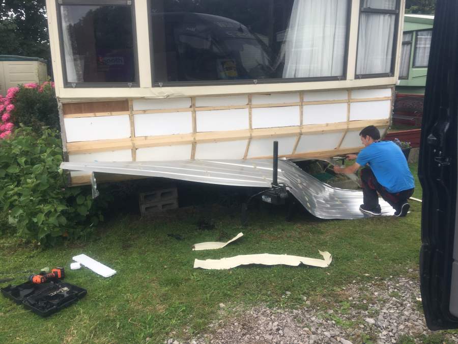 Static Caravan Bodywork Repairs In Bosley