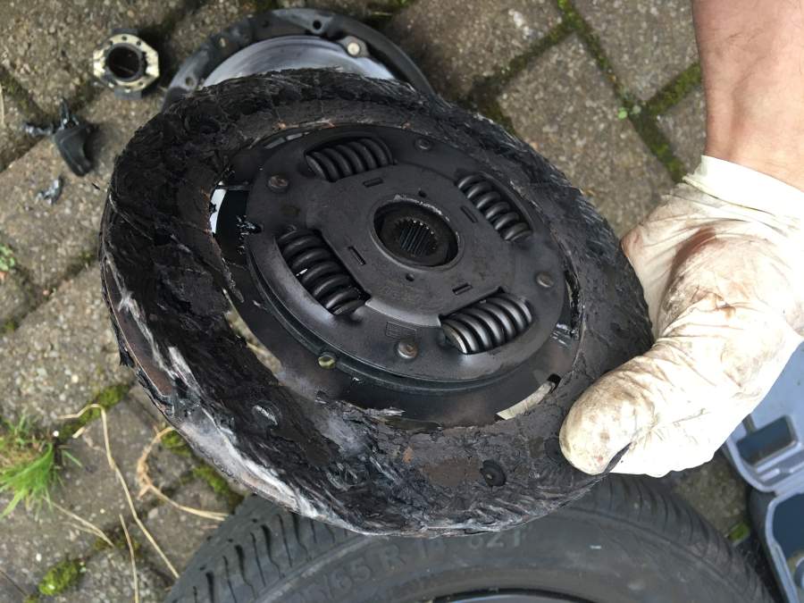 Clutch Repair North West : Clutch Repair North Wales 